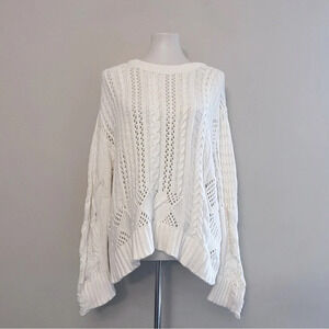 Splendid brand open knit crochet slouchy sweater medium classic preppy coastal